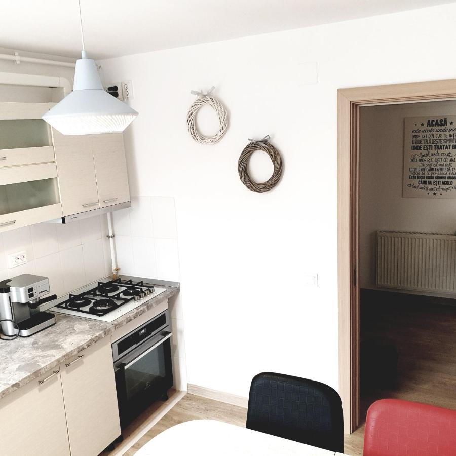 Apartament Carolina Parc Алба Юлия Екстериор снимка