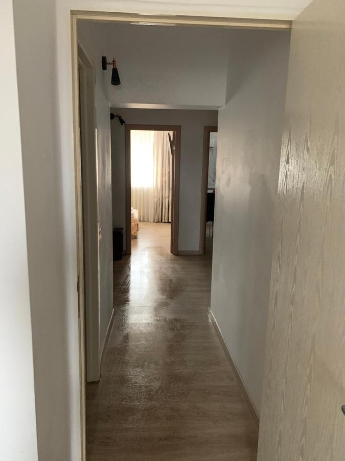 Apartament Carolina Parc Алба Юлия Екстериор снимка