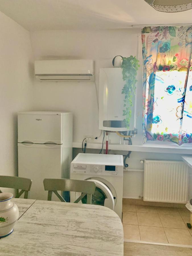 Apartament Carolina Parc Алба Юлия Екстериор снимка